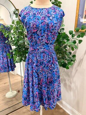 Boden Silk Selina Dress size US 10 floral print